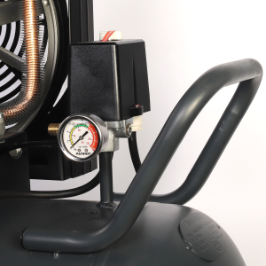 Поршневой компрессор PATRIOT KRX 700 L200 D масляный фото