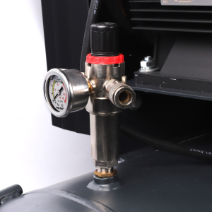 Поршневой компрессор PATRIOT KRX 700 L200 D масляный фото