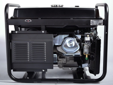 Бензиновый генератор Hyundai HHY 7000F Бензиновый генератор Hyundai HHY 7000F