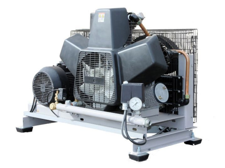 Поршневой компрессор  СБ4-F75/14