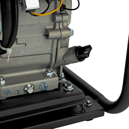 Бензиновый генератор  GK-2200iF